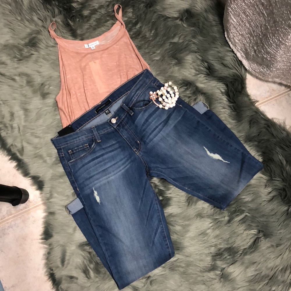 Simple crop top cold shoulder coral pink